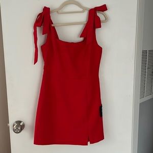 Bodycon red dress